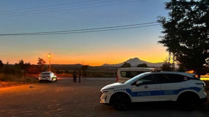 Kaza Yerine Yardıma Gitti, Kaçmaya Çalışan Sürücünün Çarpması Sonucu Hayatını Kaybetti