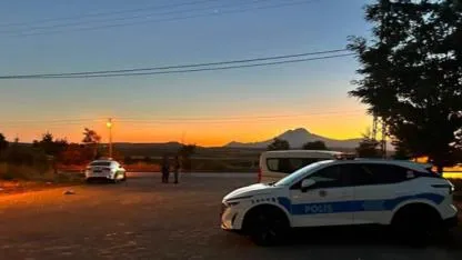 Kaza Yerine Yardıma Gitti, Kaçmaya Çalışan Sürücünün Çarpması Sonucu Hayatını Kaybetti