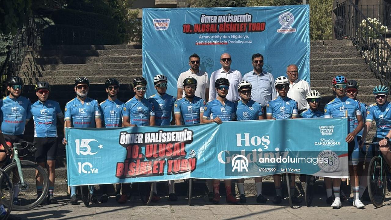 Şehit Ömer Halisdemir Bisiklet Turu Afyonkarahisar’a Ulaştı: 15 Temmuz Ruhu Pedallarla Taşınıyor