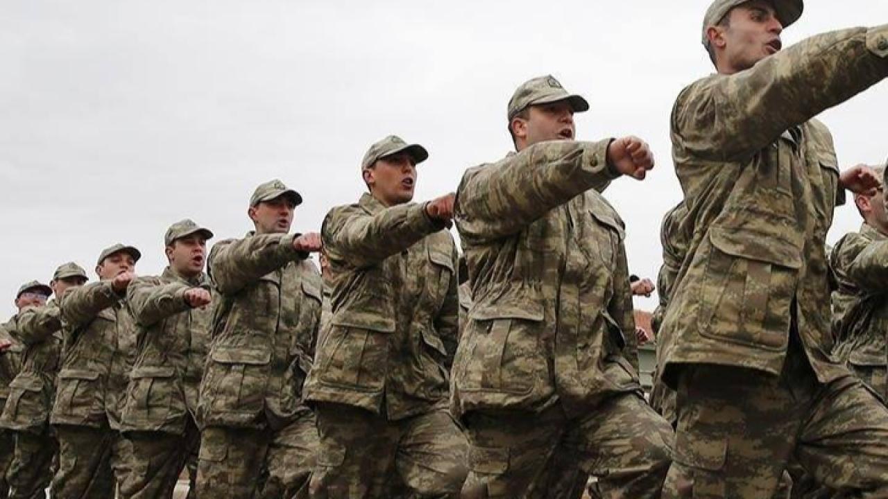 TBMM'den Uzman Erbaşlara Yeni Hak! 7 Yıl Görev Yapanlara Kamuya Geçiş Fırsatı!