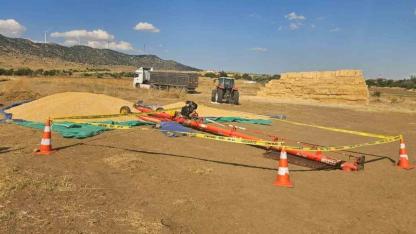 Üzerine Tarım Aleti Devrilen Genç Hayatını Kaybetti!