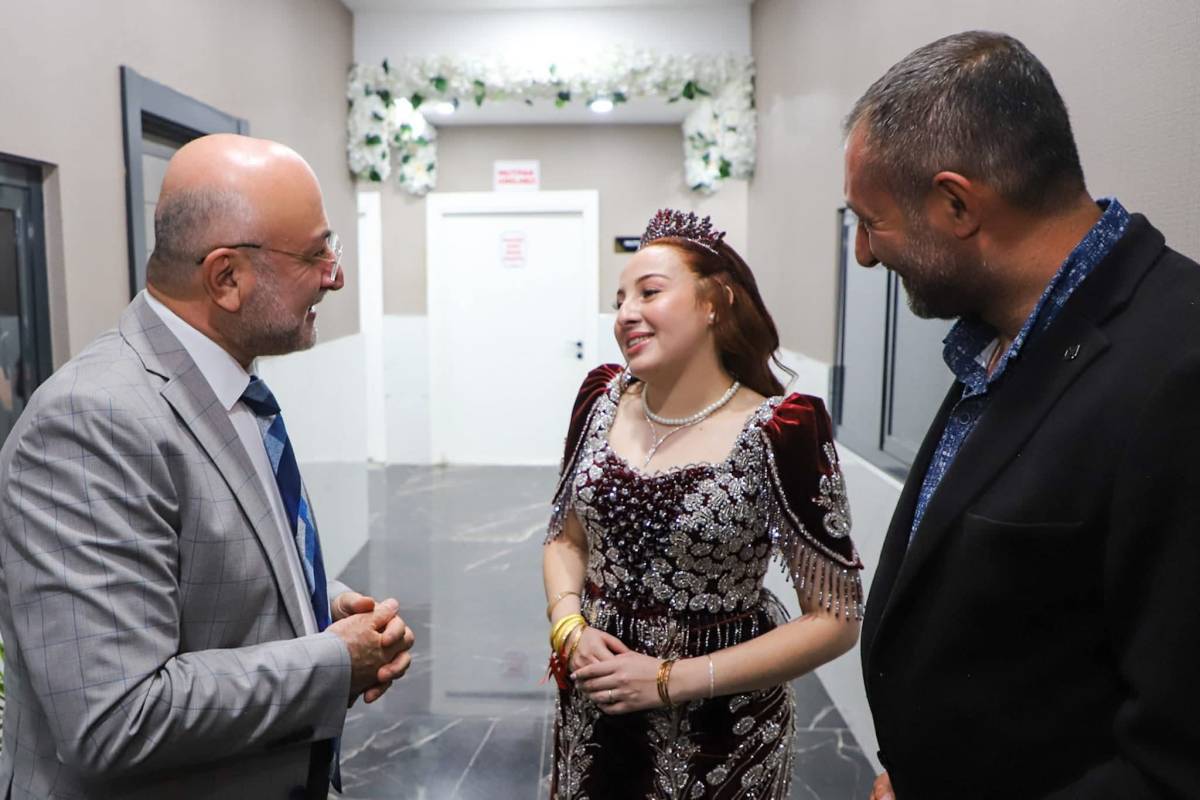 Başkan Şahin, Şehit Kızını En Mutlu Gününde Yalnız Bırakmadı