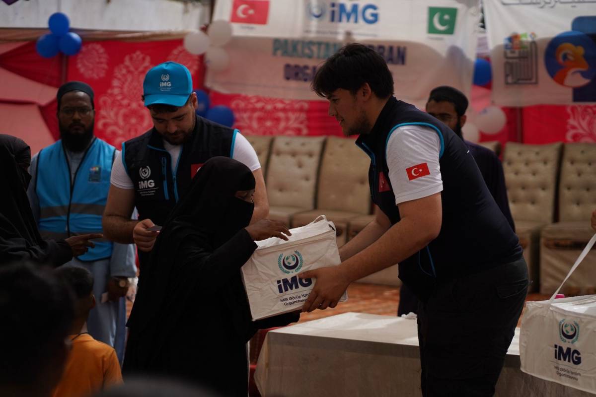 İMG Kurban Emanetlerini Dünyanın Dört Bir Yanına Ulaştırdı