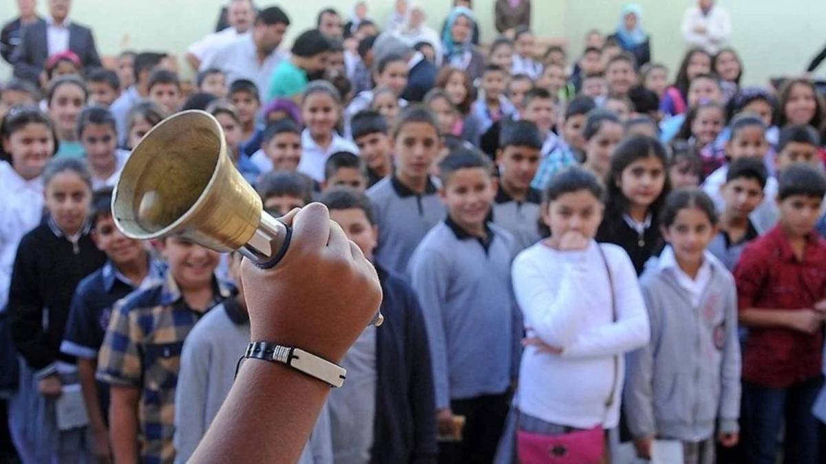 Milli Eğitim Bakanı Tekin Açıkladı! Cuma Günü Okullar Tatil 