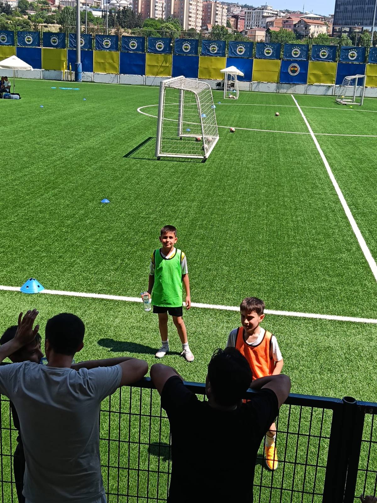 Afyonkarahisar’ın Genç Yıldızı Fenerbahçe Altyapısında Parla