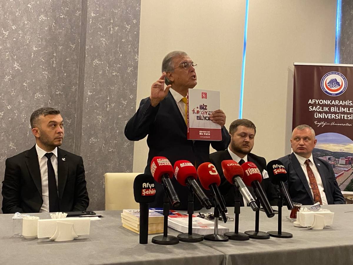 Yeniden Refah Partisi Afyon'da Gündemi Değerlendirdi: Çiftçi, Eğitim Ve Eber Gölü Masada