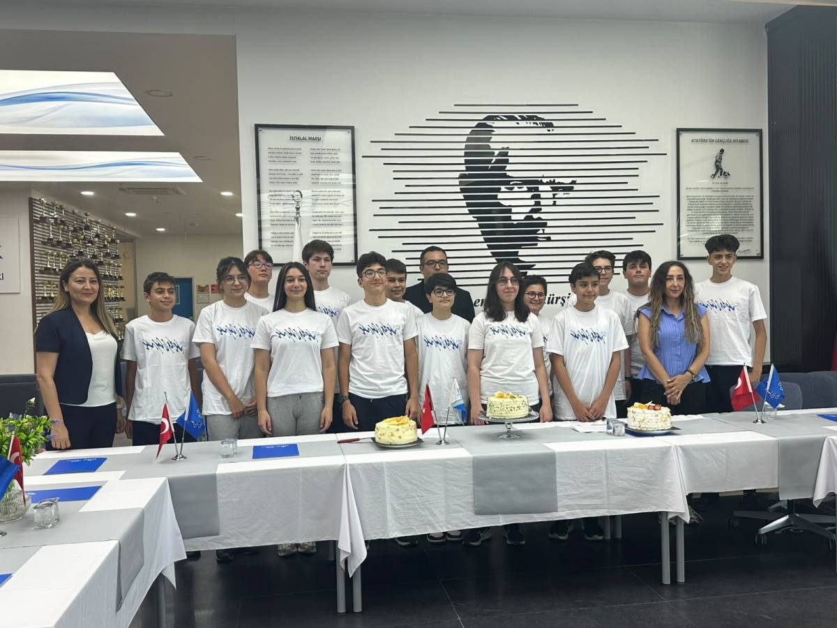 İSTEK Afyon Fen Lisesi’nde Büyük Gurur: LGS Türkiye Birincisi Okullarında